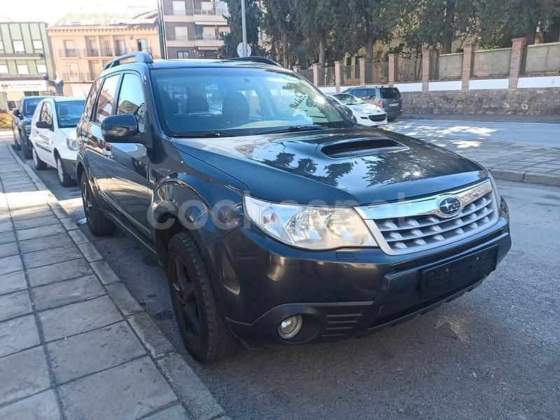 Negro Usado 2012 Subaru Forester SUV | 9000 € (Precio justo) - Imagen 1/4