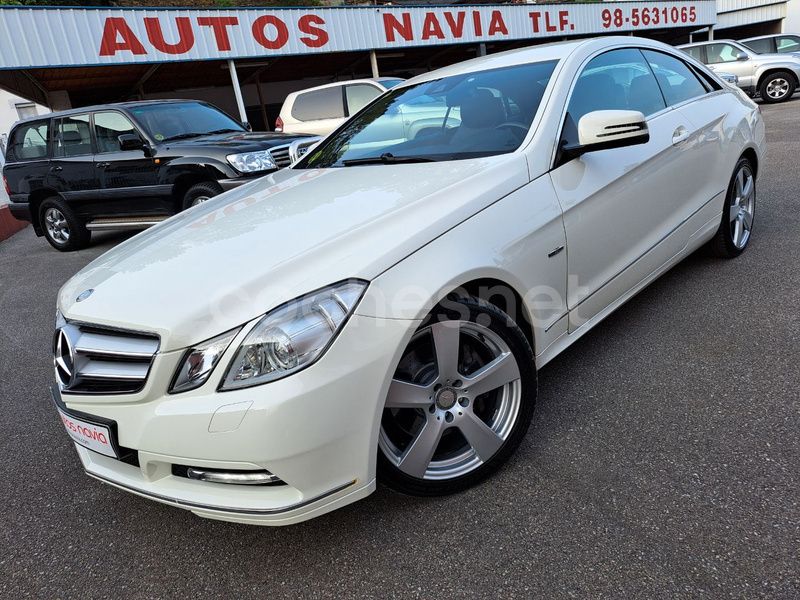Blanco Usado 2012 Mercedes E220 Coupe | 16.490 € (Un poco caro) - Imagen 1/4