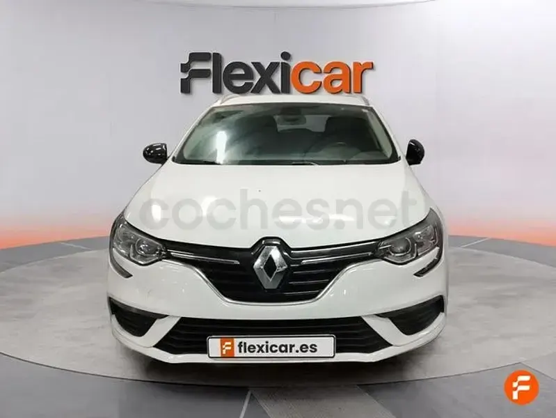Usado Renault Mégane GrandTour Business 115 CV (84 kW) 2020 Blanco Familiar