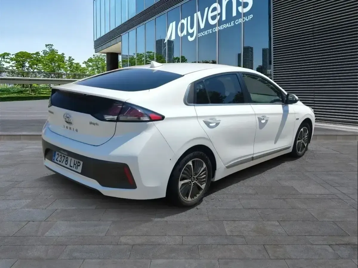Usado Hyundai Ioniq 141 CV (103 kW) 2020 Blanco Utilitario