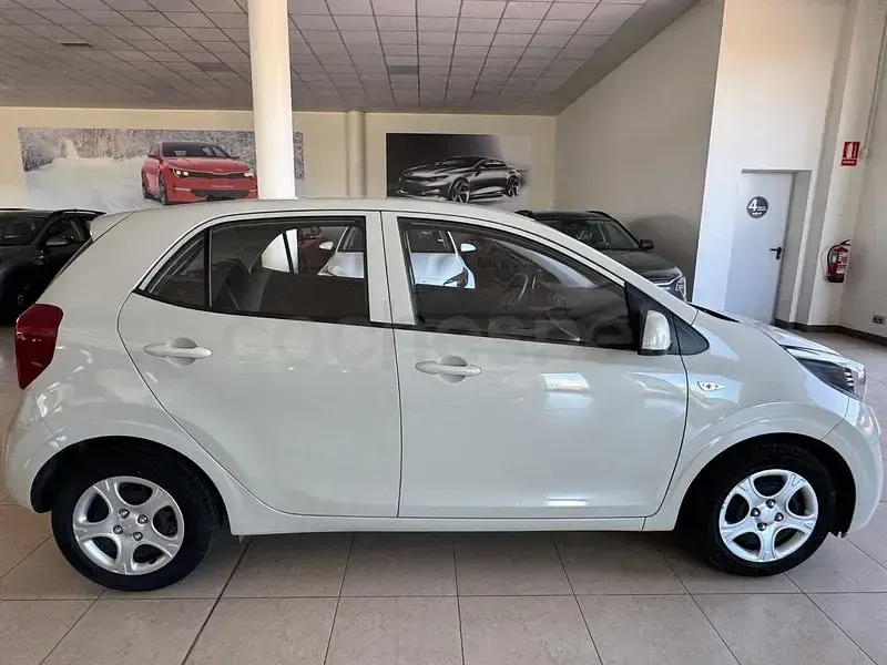 Usado Kia Picanto 67 CV (49 kW) 2024 Beige Utilitario