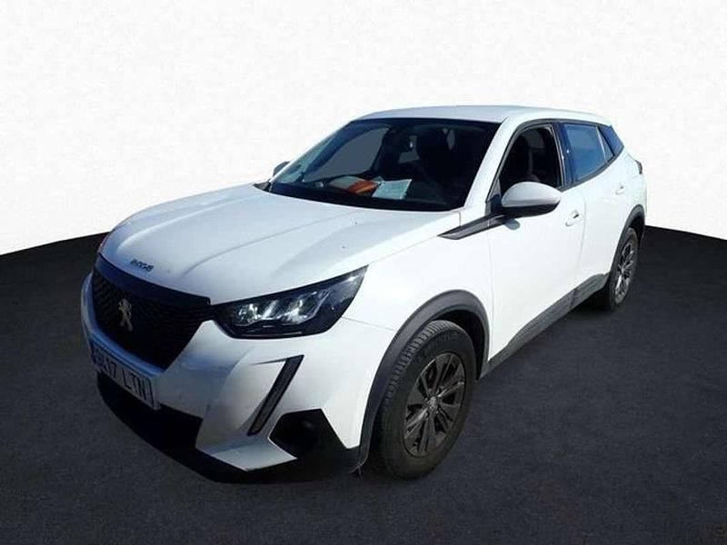 Usado Peugeot 2008 Active 110 CV (80 kW) 2021 Blanco SUV
