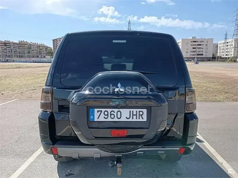 Usado Mitsubishi Montero Spirit 200 CV (147 kW) 2015 Negro SUV