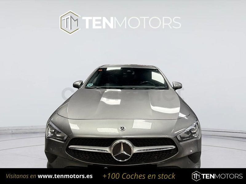 Usado Mercedes CLA220 Shooting Brake 190 CV (139 kW) 2021 Gris / plata Familiar
