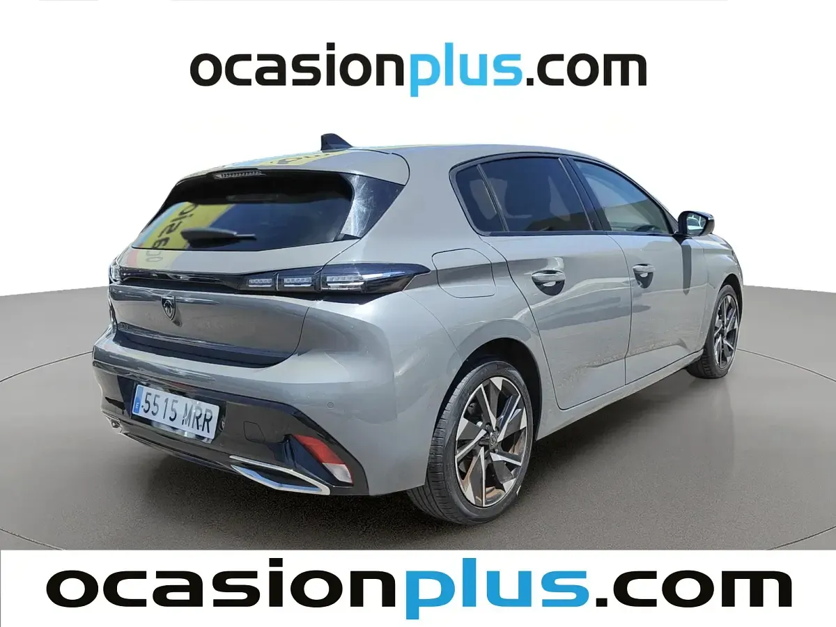 Usado Peugeot 308 Allure 131 CV (96 kW) 2024 Gris Utilitario