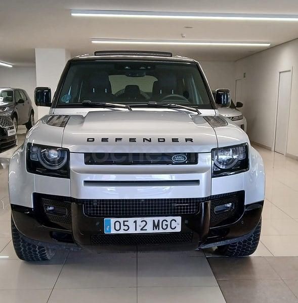 Usado Land Rover Defender SE 249 CV (183 kW) 2023 Gris / plata SUV