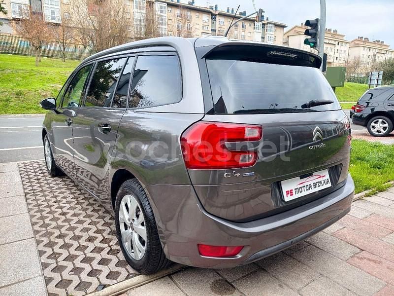 Usado Citroën Grand C4 Picasso Feel 120 CV (88 kW) 2016 Gris / plata Monovolumen