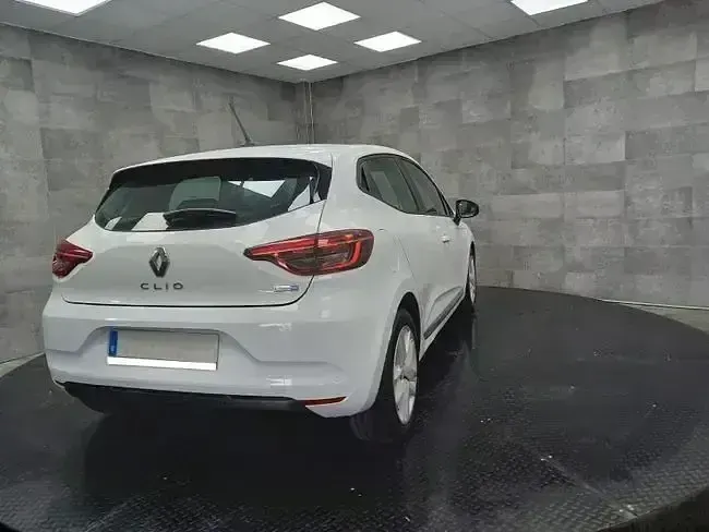Usado Renault Clio Intens 140 CV (102 kW) 2021 Blanco Utilitario