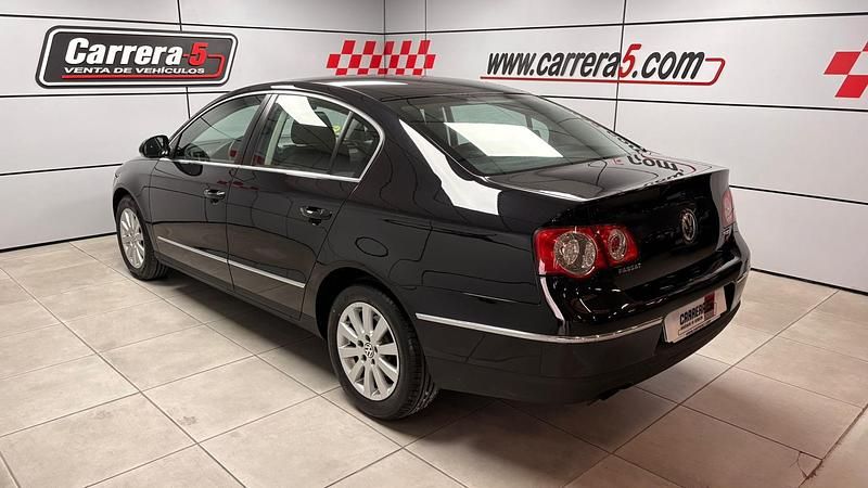 Usado VW Passat Advance 140 CV (102 kW) 2007 Negro Familiar
