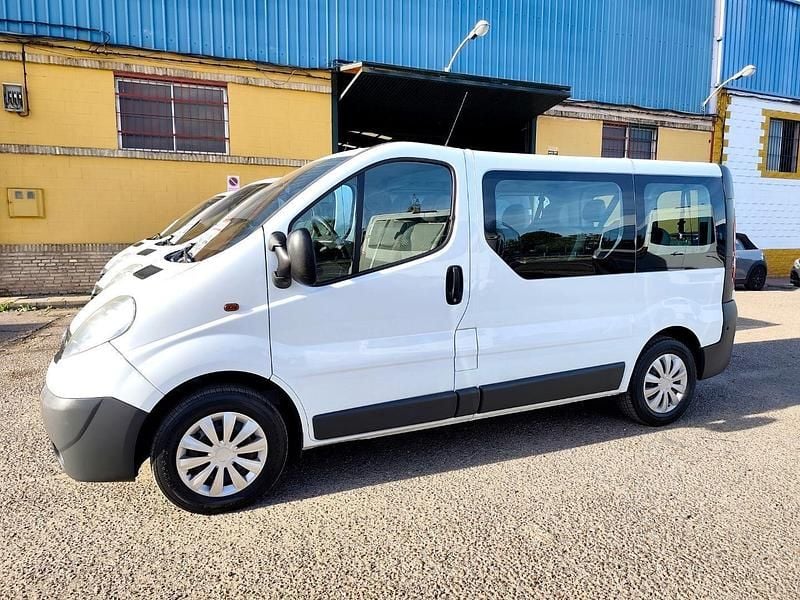 Usado Opel Vivaro Edition 114 CV (83 kW) 2014 Blanco Monovolumen