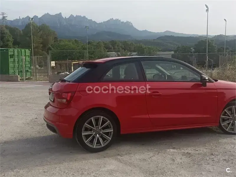 Usado Audi A1 Ambition 140 CV (102 kW) 2014 Rojo Utilitario
