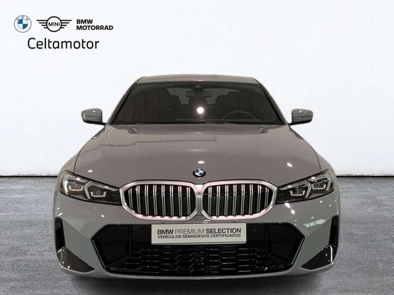 Begagnad BMW 320 Shadowline 190 HK (139 kW) 2025 Grå Sedan