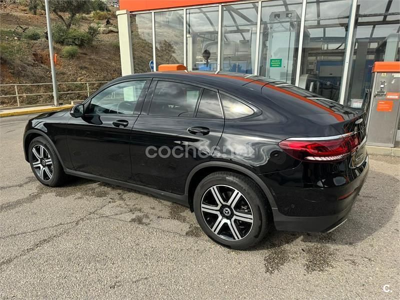 Usado Mercedes GLC300 245 CV (180 kW) 2020 Negro Coupe