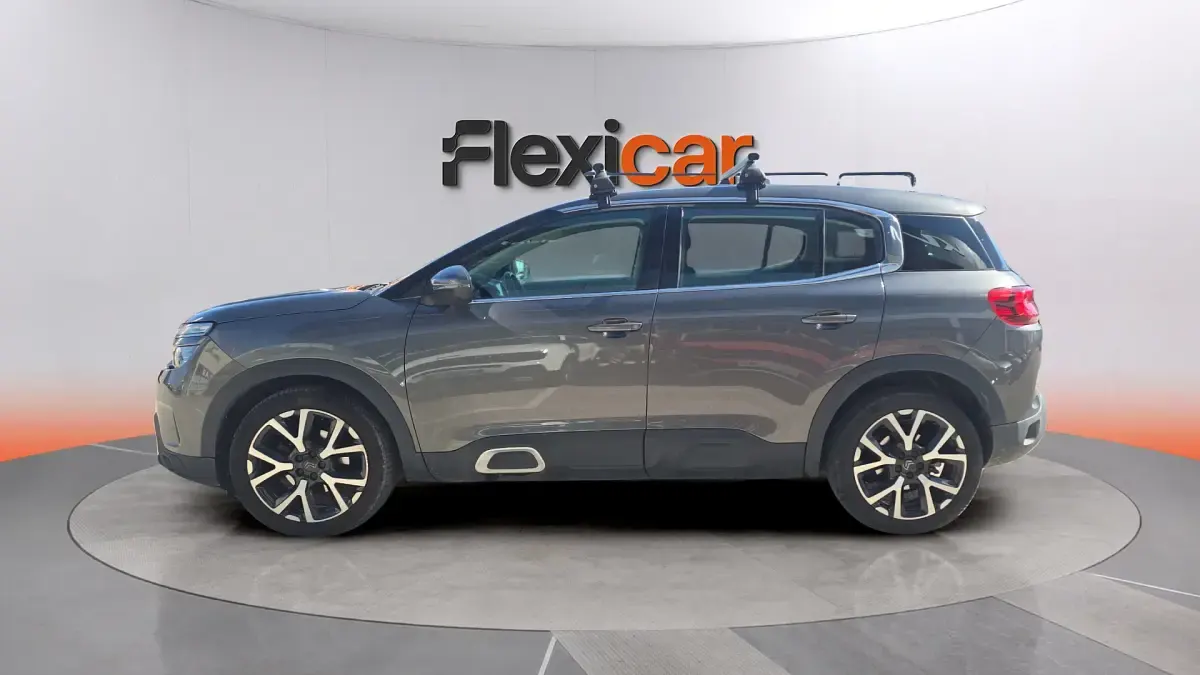 Käytetty Citroën C5 Aircross Shine 131 HP (96 kW) 2019 Valkoinen Katumaasturi