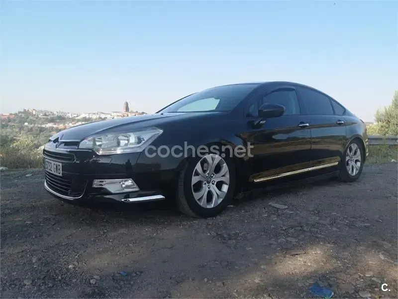 Usado Citroën C5 138 CV (101 kW) 2010 Negro Berlina