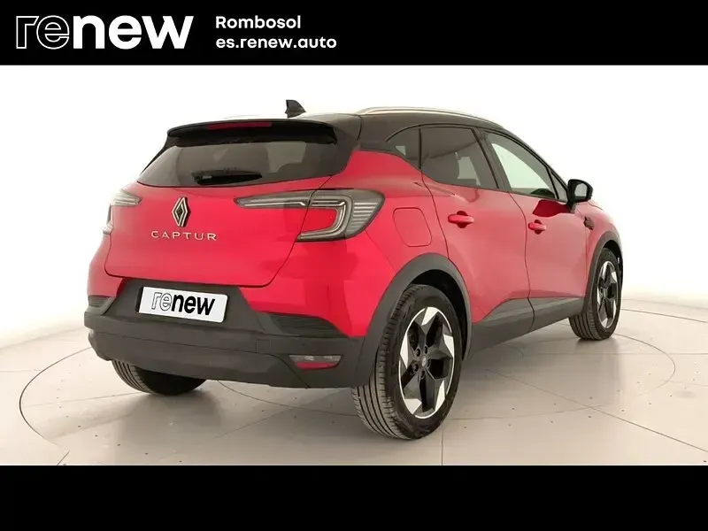 Usado Renault Captur Techno 100 CV (73 kW) 2025 Rojo SUV