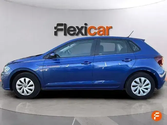 Begagnad VW Polo Life 95 HK (69 kW) 2022 Blå Halvkombi