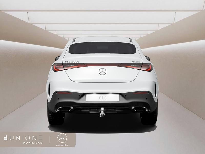 Nuevo Mercedes GLC300e 320 CV (235 kW) 2025 Otro Coupe