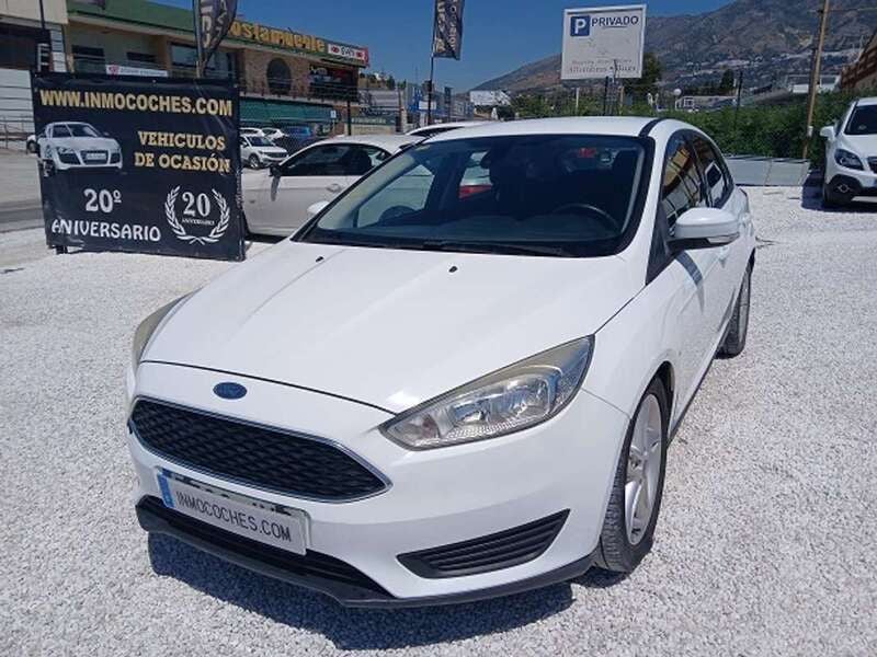 Blanco Usado 2016 Ford Focus Business Edition Utilitario | 7500 € (Precio justo) - Imagen 1/4