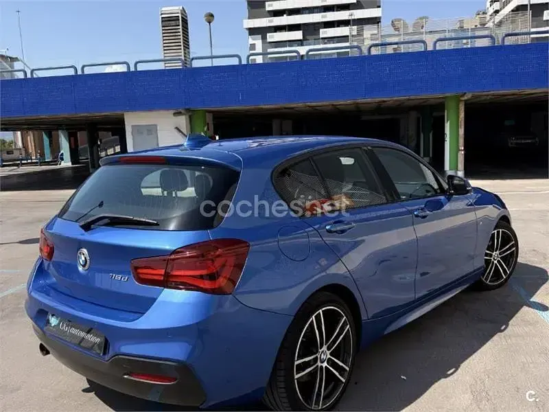 Usado BMW 118 150 CV (110 kW) 2017 Azul Utilitario