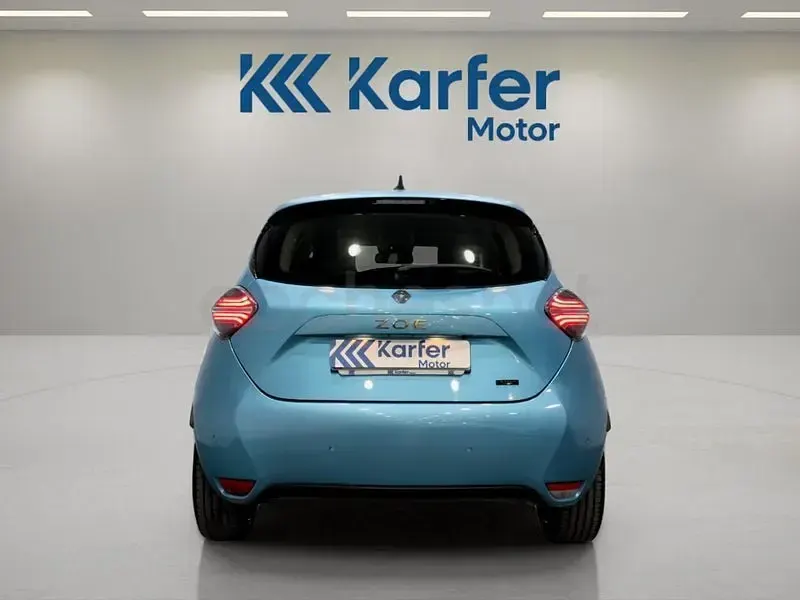 Usado Renault Zoe Iconic 100 kW (136 CV) 2023 Eléctrico Utilitario