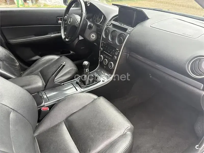 Usado Mazda 6 Active 140 CV (102 kW) 2007 Gris / plata Familiar