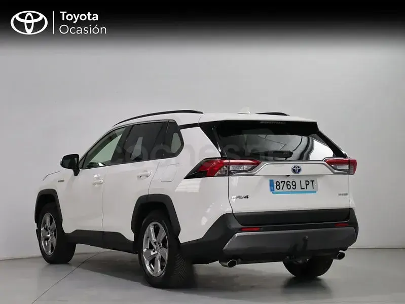 Usado Toyota RAV4 Hybrid Advance 218 CV (160 kW) 2021 Blanco SUV