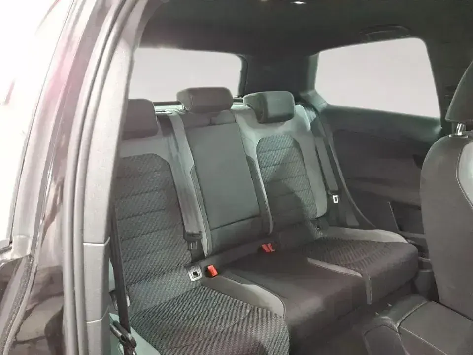 Usado VW T-Roc Advance 110 CV (80 kW) 2021 Negro SUV