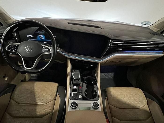 Usado VW Touareg Atmosphere 286 CV (210 kW) 2023 Marrón SUV