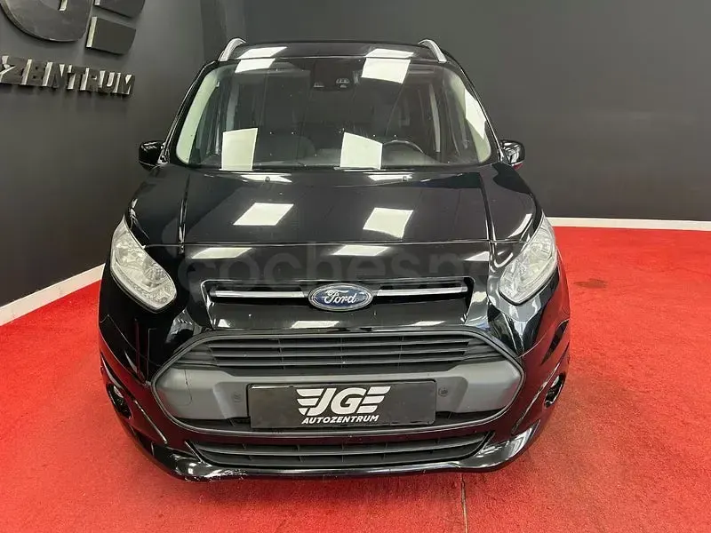 Usado Ford Tourneo Connect Titanium 120 CV (88 kW) 2017 Negro Monovolumen