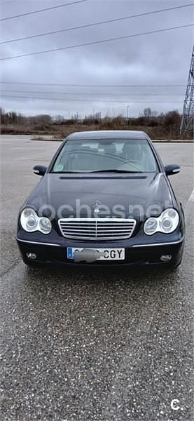 Usado Mercedes C320 Elegance 218 CV (160 kW) 2003 Azul Berlina