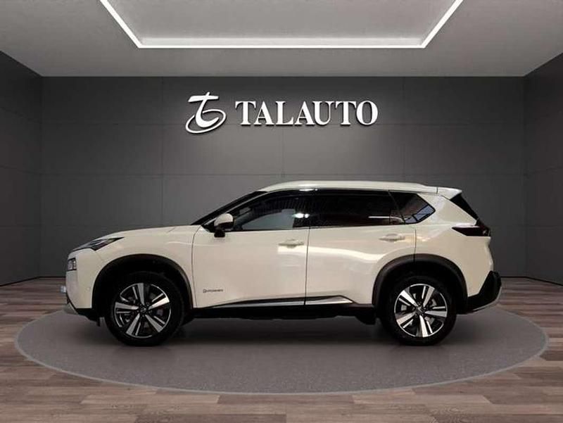 Używany Nissan X-Trail Tekna 213 KM (156 kW) 2023 Biały SUV
