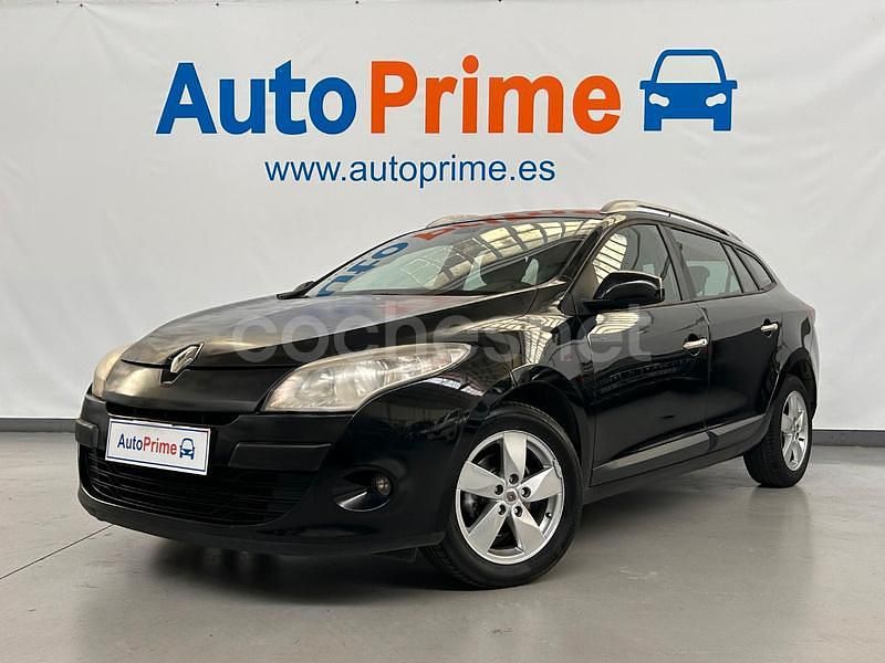 Negro Usado 2011 Renault Mégane GrandTour Dynamique Familiar | 4970 € (Precio justo) - Imagen 1/4