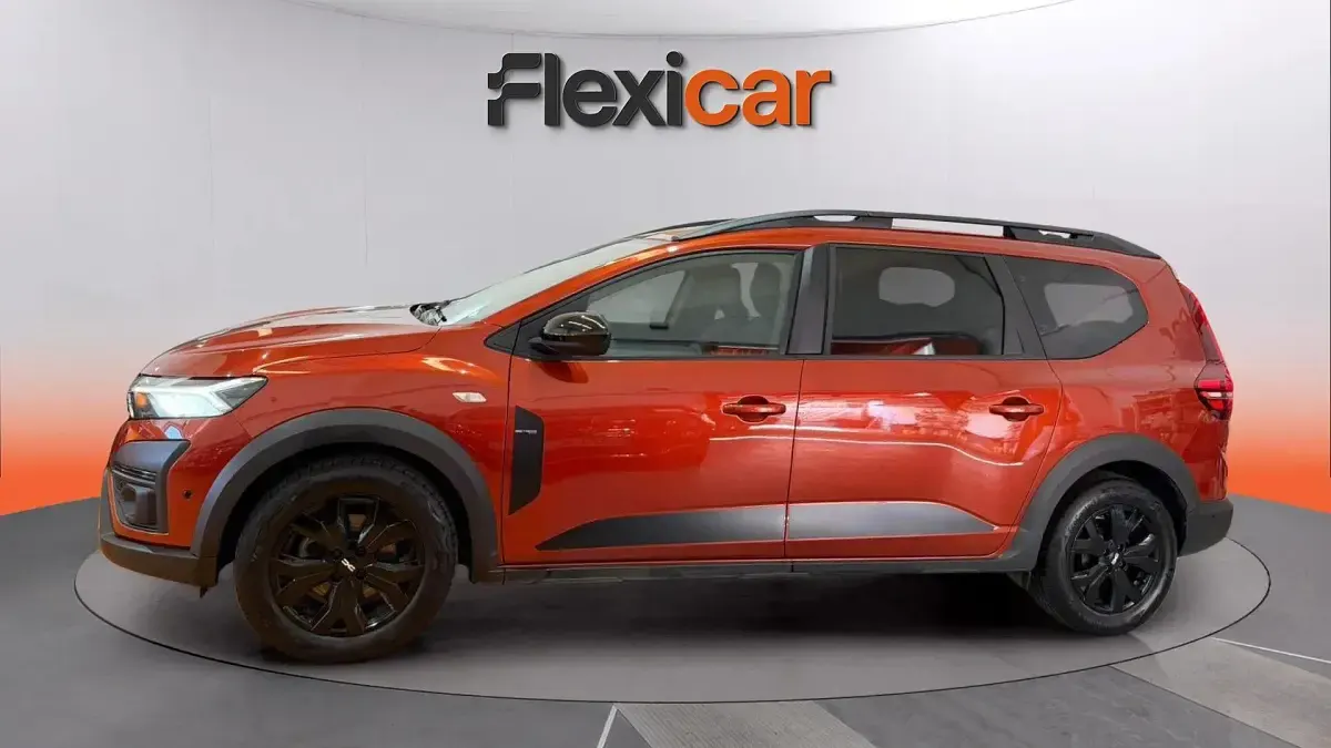 Usado Dacia Jogger Extreme 101 CV (74 kW) 2023 Naranja Monovolumen