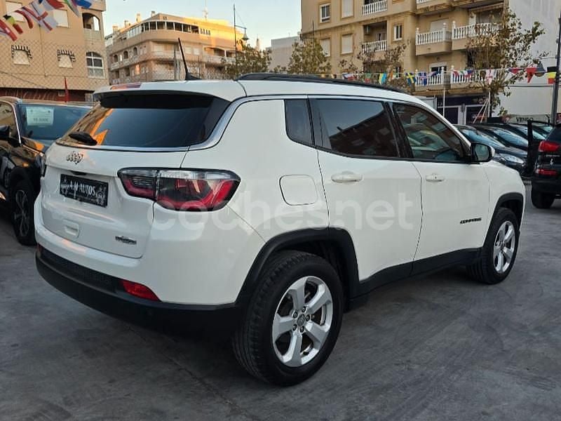 Usado Jeep Compass Longitude 120 CV (88 kW) 2019 Blanco SUV