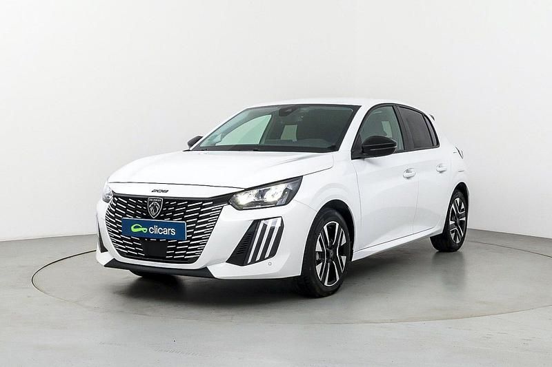 Usado Peugeot 208 Allure 101 CV (74 kW) 2025 Blanco Utilitario