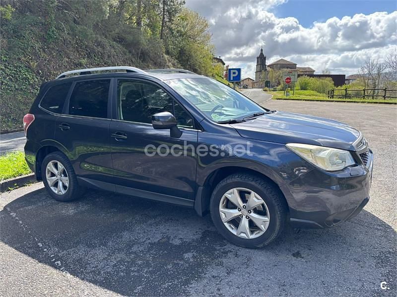 Usado Subaru Forester 147 CV (108 kW) 2014 Negro SUV