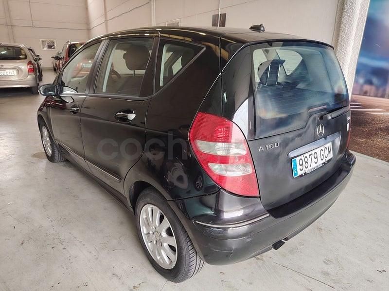 Usado Mercedes A160 Avantgarde 82 CV (60 kW) 2008 Negro Monovolumen
