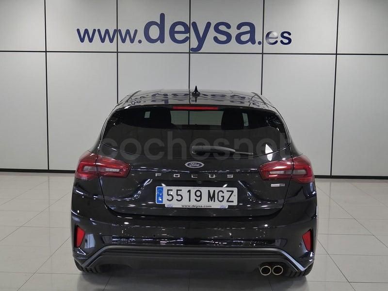 Usado Ford Focus ST-Line 155 CV (114 kW) 2023 Blanco Berlina