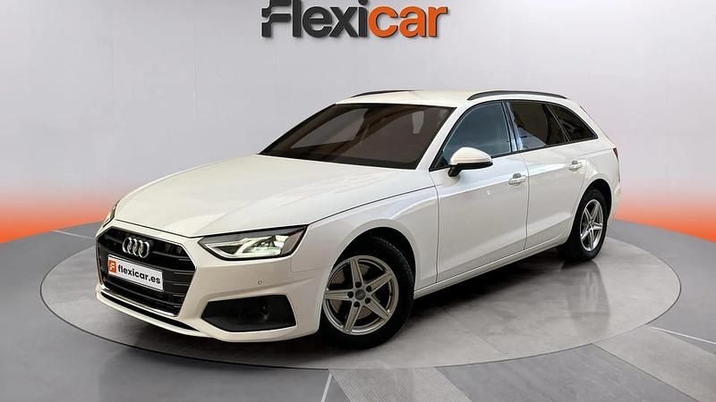 Usado Audi A4 Advanced Plus 137 CV (100 kW) 2020 Blanco Familiar