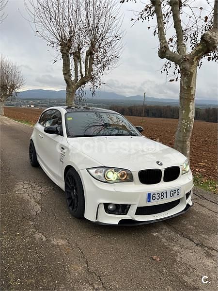 Usado BMW 118 Sport Line 143 CV (105 kW) 2009 Blanco Utilitario