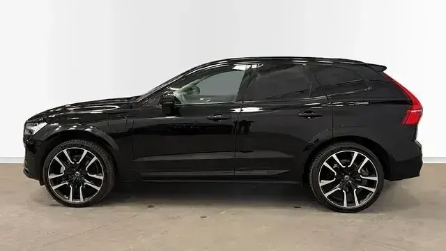 Usado Volvo XC60 Ultimate 350 CV (257 kW) 2024 Negro SUV