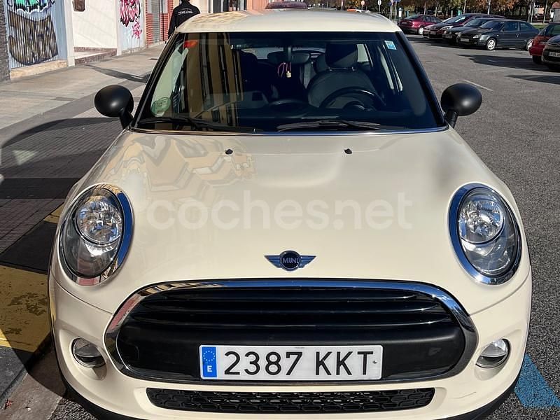 Usado Mini ONE 102 CV (75 kW) 2018 Blanco Utilitario