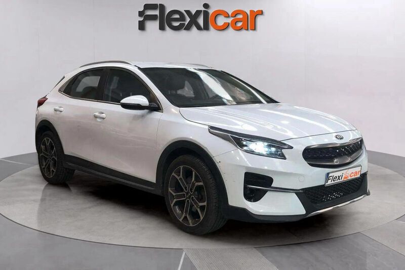 Blanco Usado 2021 Kia XCeed 2 SUV | 13.790 € (Precio justo) - Imagen 1/4