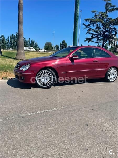 Occasion Mercedes CLK320 Avantgarde 224 PK (164 kW) 2006 Rood Coupé