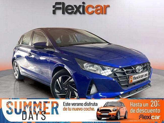 Azul Usado 2023 Hyundai i20 Berlina | 17.290 € (Precio justo) - Imagen 1/4