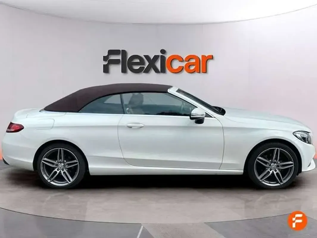 Usado Mercedes C220 170 CV (125 kW) 2017 Blanco Descapotable