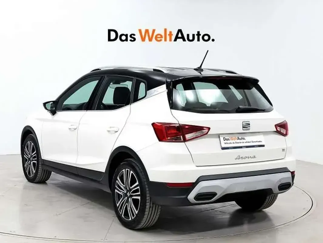 Usado Seat Arona 116 CV (85 kW) 2025 Blanco SUV