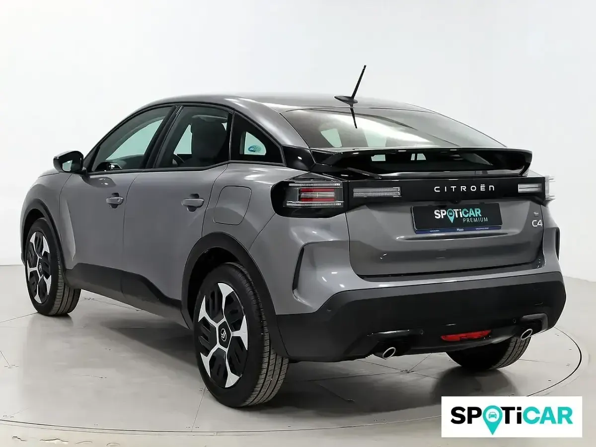 Usado Citroën C4 136 CV (100 kW) 2025 Gris SUV