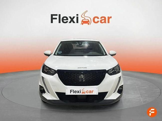 Usado Peugeot 2008 Active 110 CV (80 kW) 2021 Blanco SUV